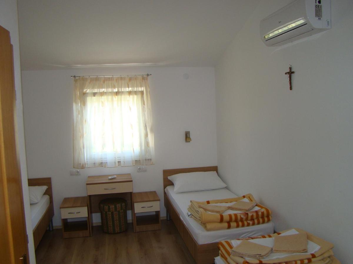 Pansion Ivan Medjugorje Exterior photo